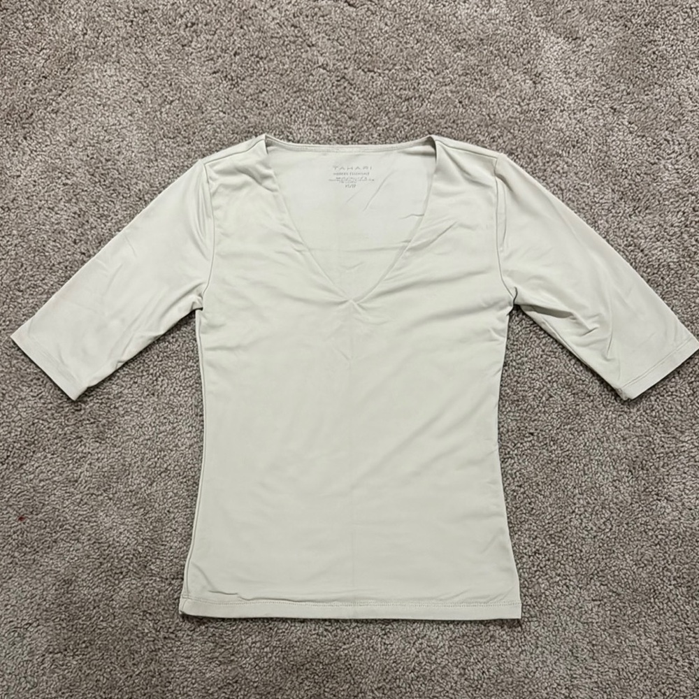 Tahari Modern Essentials Cream Fitted 3/4 Sleeve Blouse
